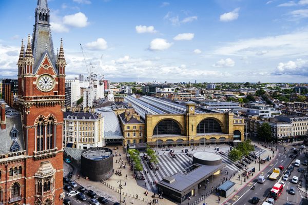 London England train stations