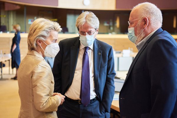 Ursula von der Leyen Paolo Gentiloni Frans Timmermans